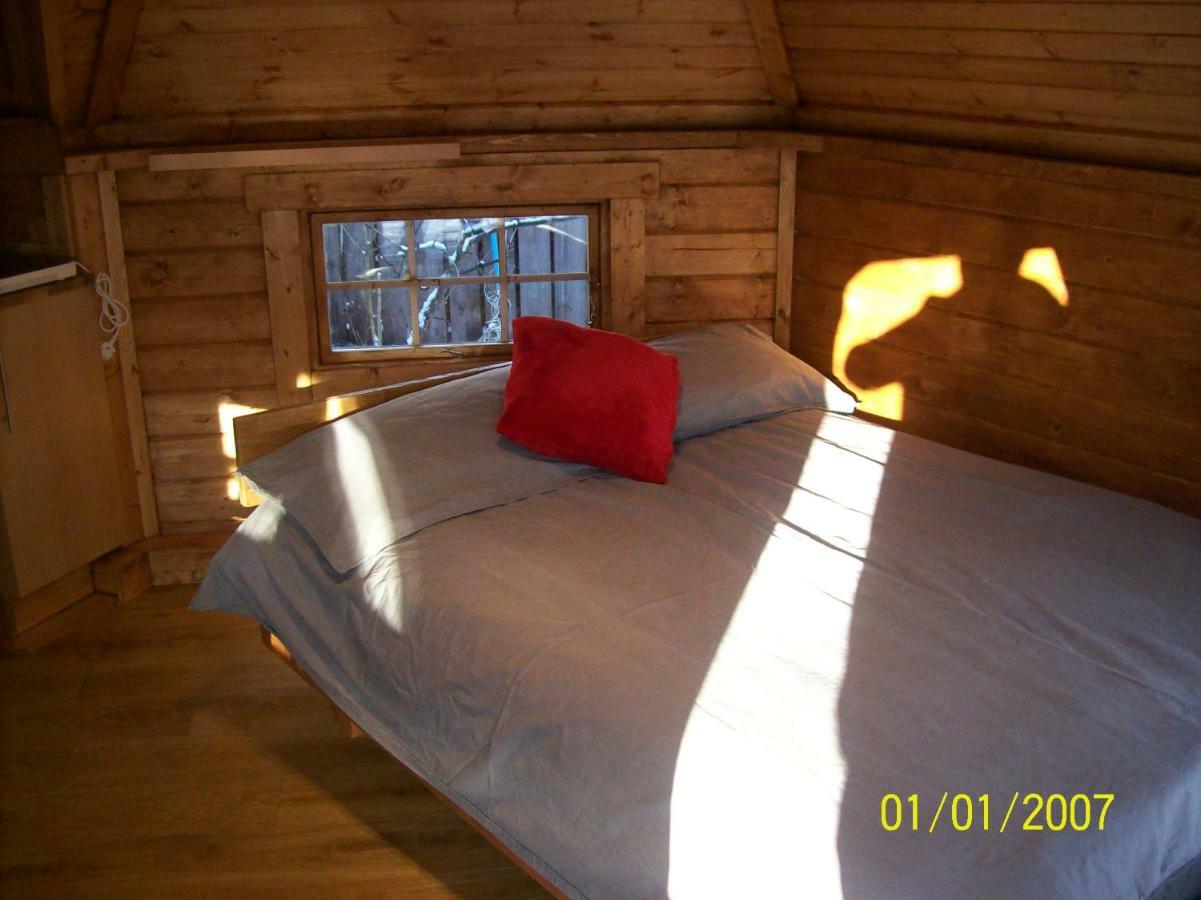 The Hobbit House Apartment Fort William Exterior photo