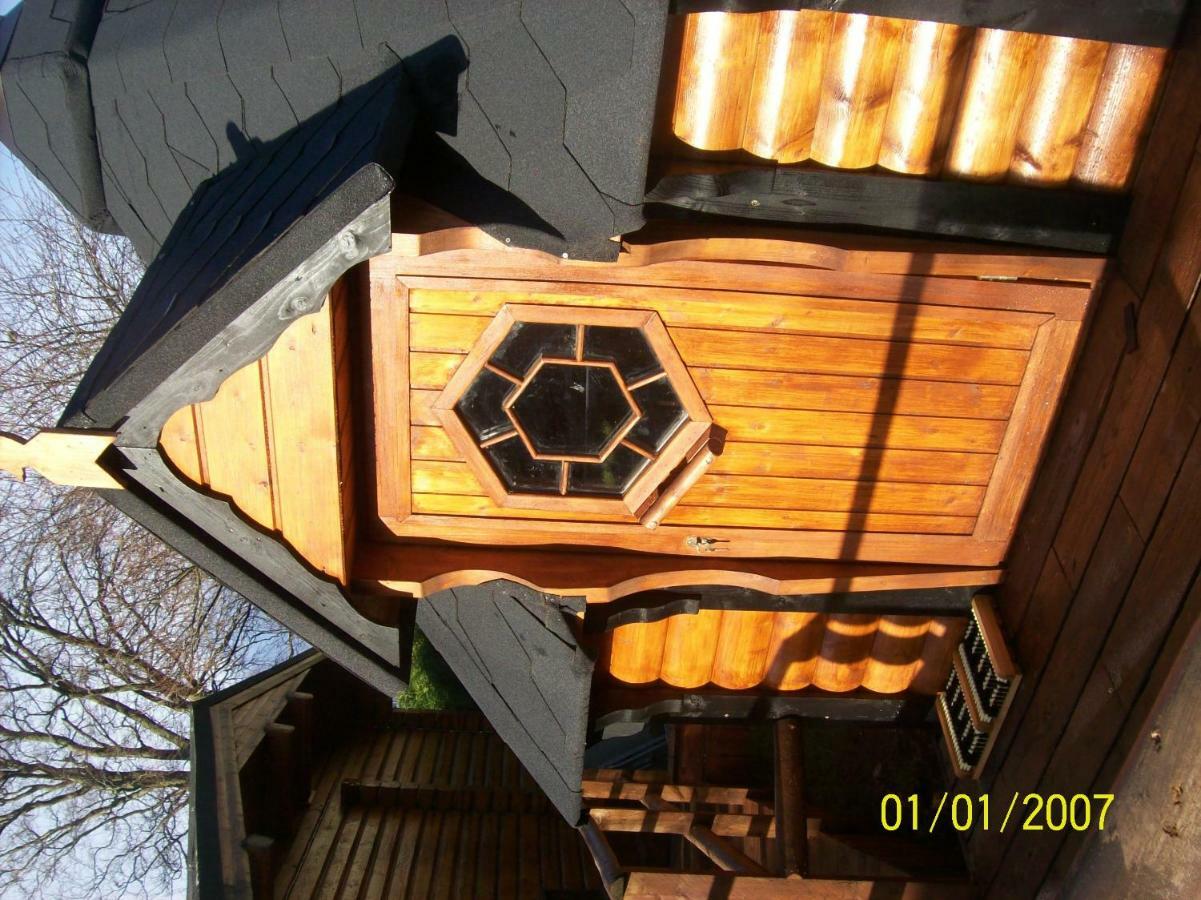 The Hobbit House Apartment Fort William Exterior photo